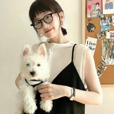 艳女新装